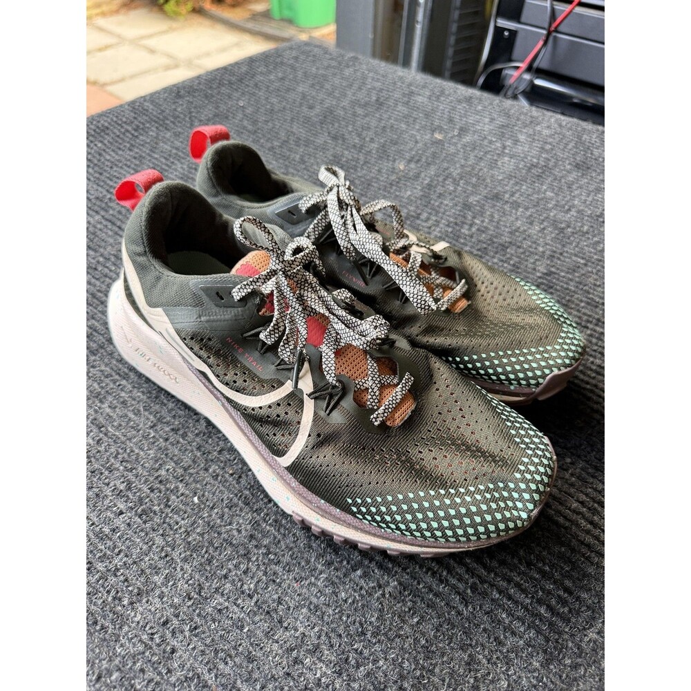 Nike Pegasus Trail 4 React Shoes Womens Size 11.5 Green Running Sneaker Hiking